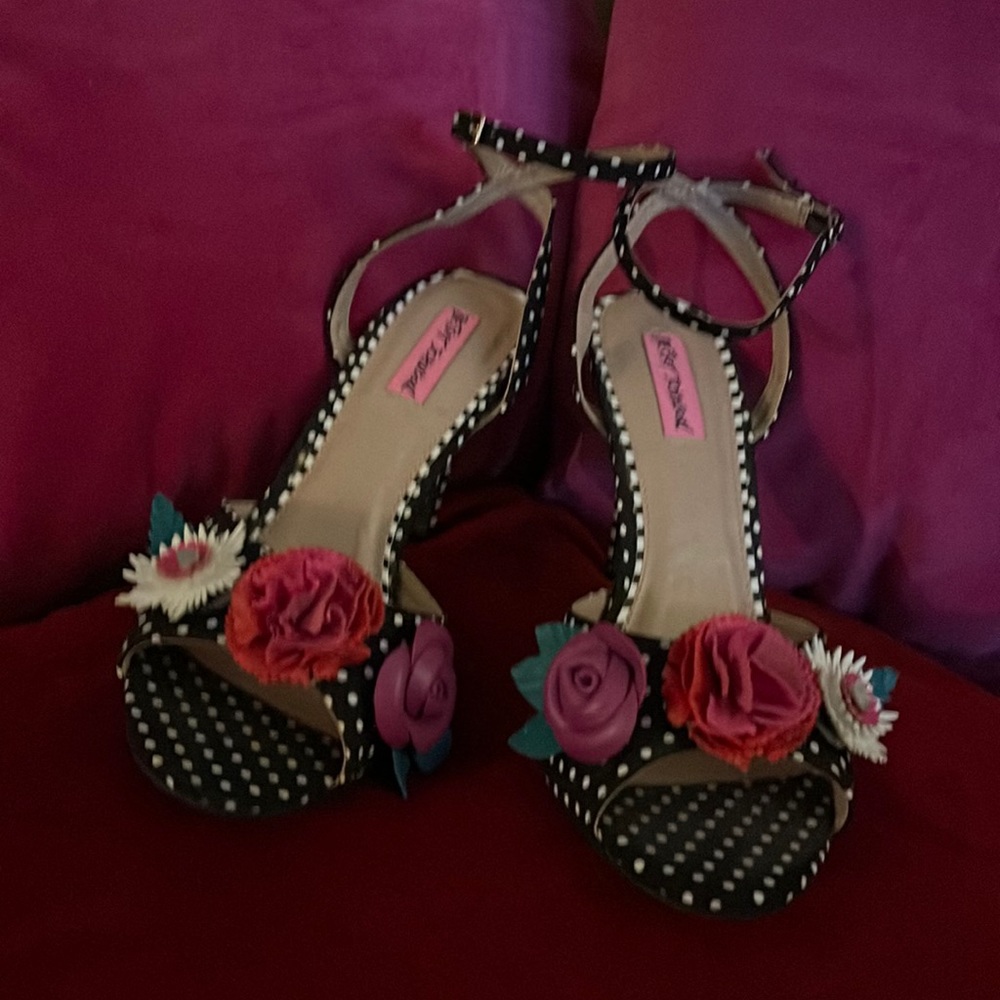 Betsy Johnson floral, polka dot and stripe open toe and heel shoes.  Size 10.